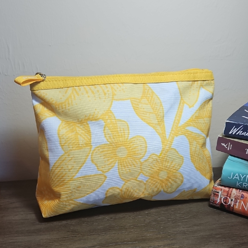 Clinique Yellow Floral Canvas Zip Pouch Cosmetic Bag
